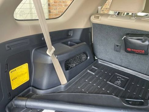 Used 2022 Toyota 4Runner SR5 Premium w/ Moonroof Package AWD/4WD image 72