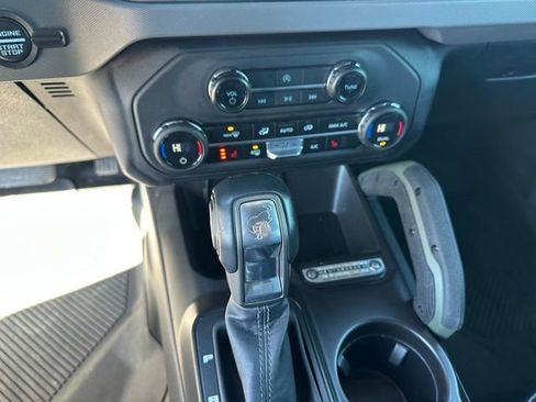 Used 2024 Ford Bronco Everglades AWD/4WD image 11