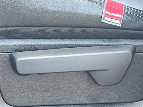 New 2026 RAM 2500 Tradesman w/ Chrome Appearance Group image 36