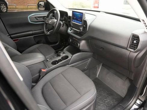 Used 2024 Ford Bronco Sport Badlands image 17