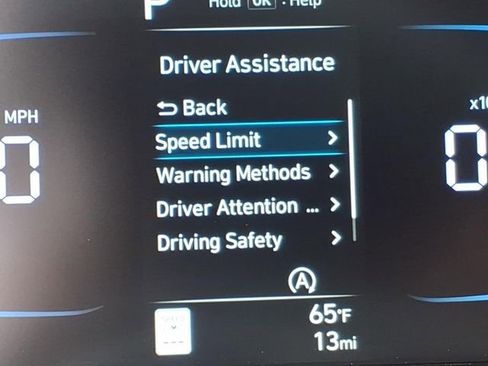 New 2026 Hyundai Elantra SE FWD image 7