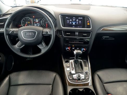 Used 2016 Audi Q5 2.0T Premium Plus w/ Technology Package AWD/4WD image 18