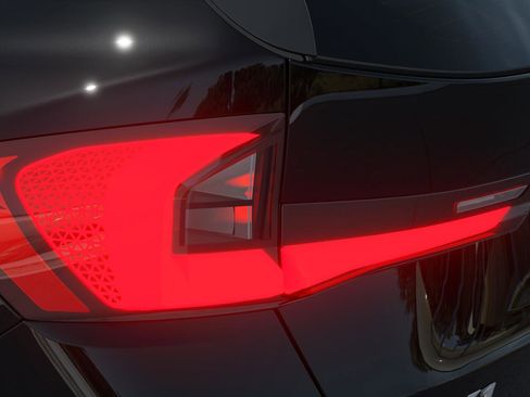 New 2026 BMW X1 xDrive28i AWD/4WD image 8