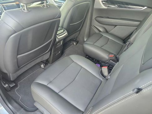 Used 2024 Cadillac XT6 Premium Luxury w/ Technology Package FWD image 14