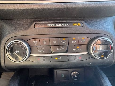 Used 2020 Ford Escape SEL FWD image 29