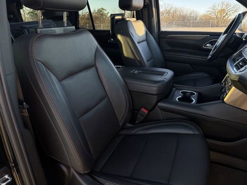 Used 2024 Chevrolet Tahoe High Country w/ Premium Package 2 image 27