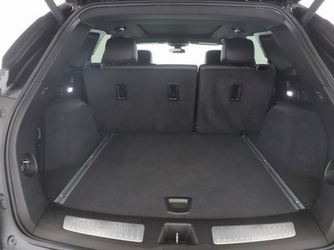 Used 2025 Cadillac XT5 Premium Luxury image 28