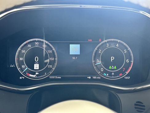 Used 2026 Jaguar F-PACE R-Dynamic S image 17