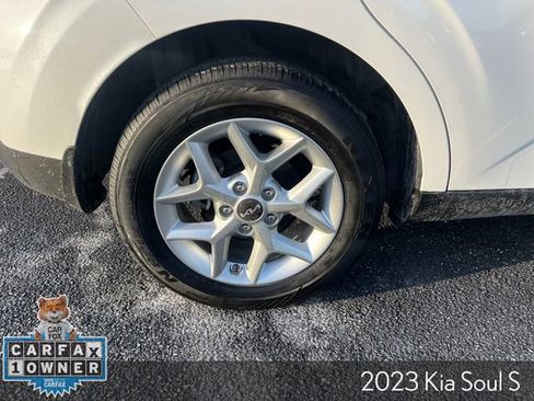 Used 2023 Kia Soul S image 14