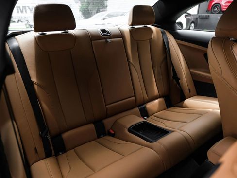 Used 2022 BMW 230i Coupe w/ M Sport Package RWD image 36