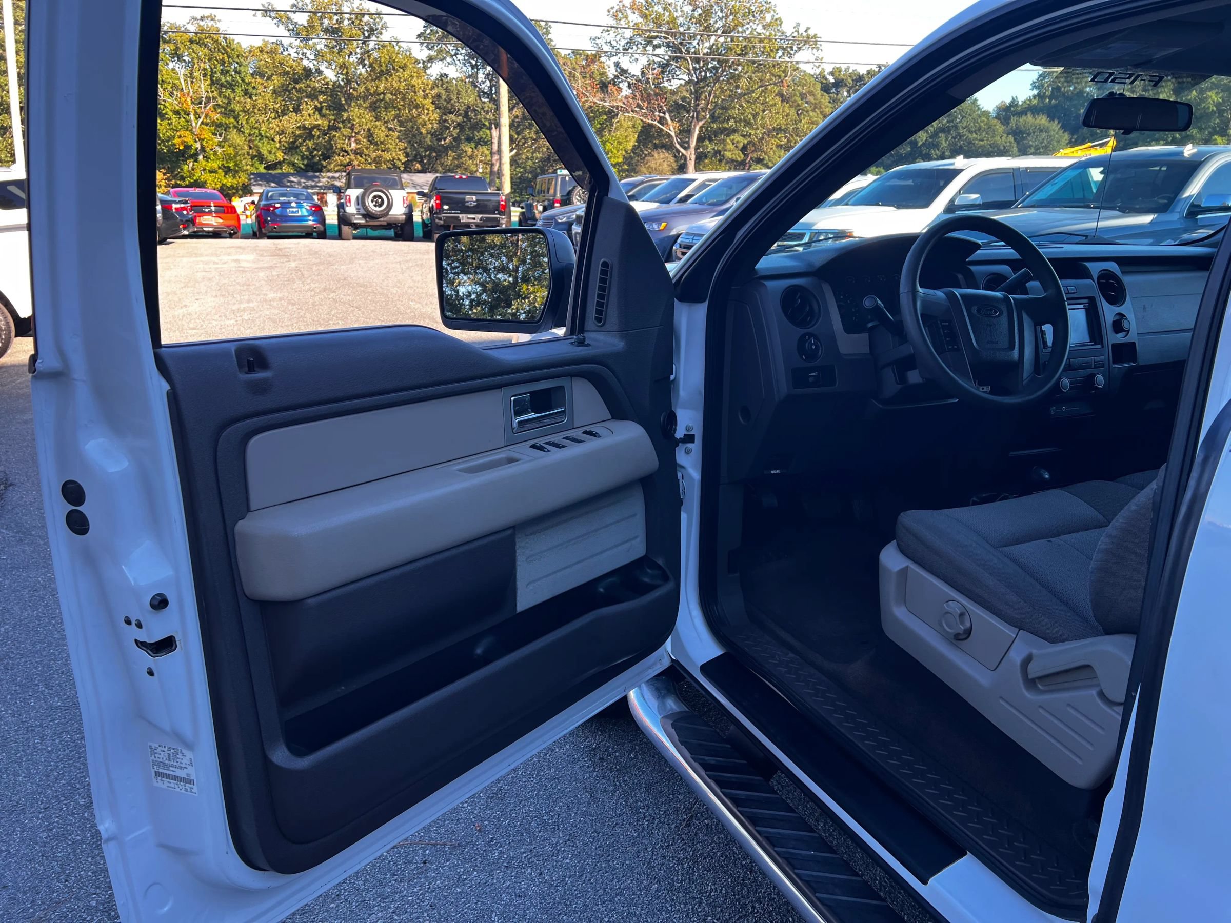 Used 2010 Ford F150 STX AWD/4WD image 11