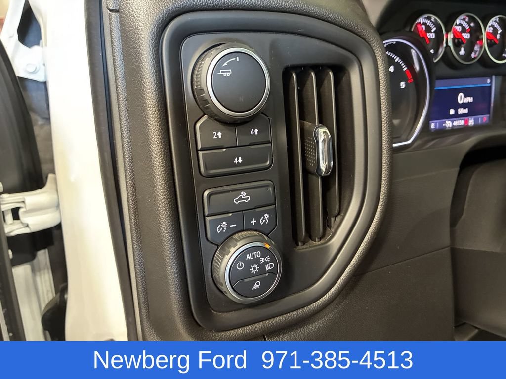 Used 2023 Chevrolet Silverado 2500 Custom w/ Custom Value Package AWD/4WD image 15