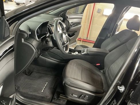 Certified 2023 Hyundai Santa Cruz SEL image 12