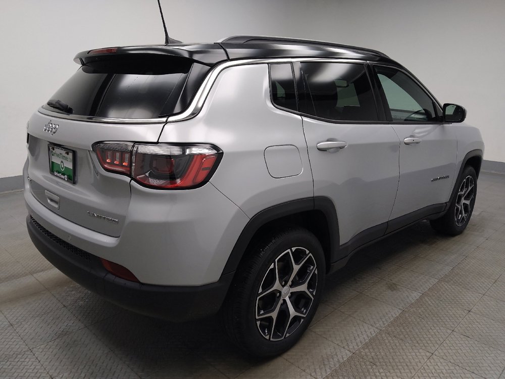 Used 2024 Jeep Compass Limited AWD/4WD image 9