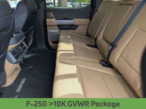 Used 2024 Ford F250 Lariat w/ Lariat Ultimate Package AWD/4WD image 27