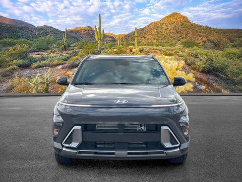 Used 2026 Hyundai Kona SEL Premium FWD image 9