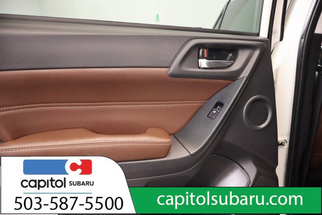 Used 2017 Subaru Forester 2.5i Touring AWD/4WD image 32