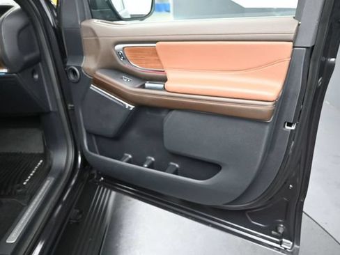 Certified 2025 Ford Expedition Max King Ranch AWD/4WD image 32