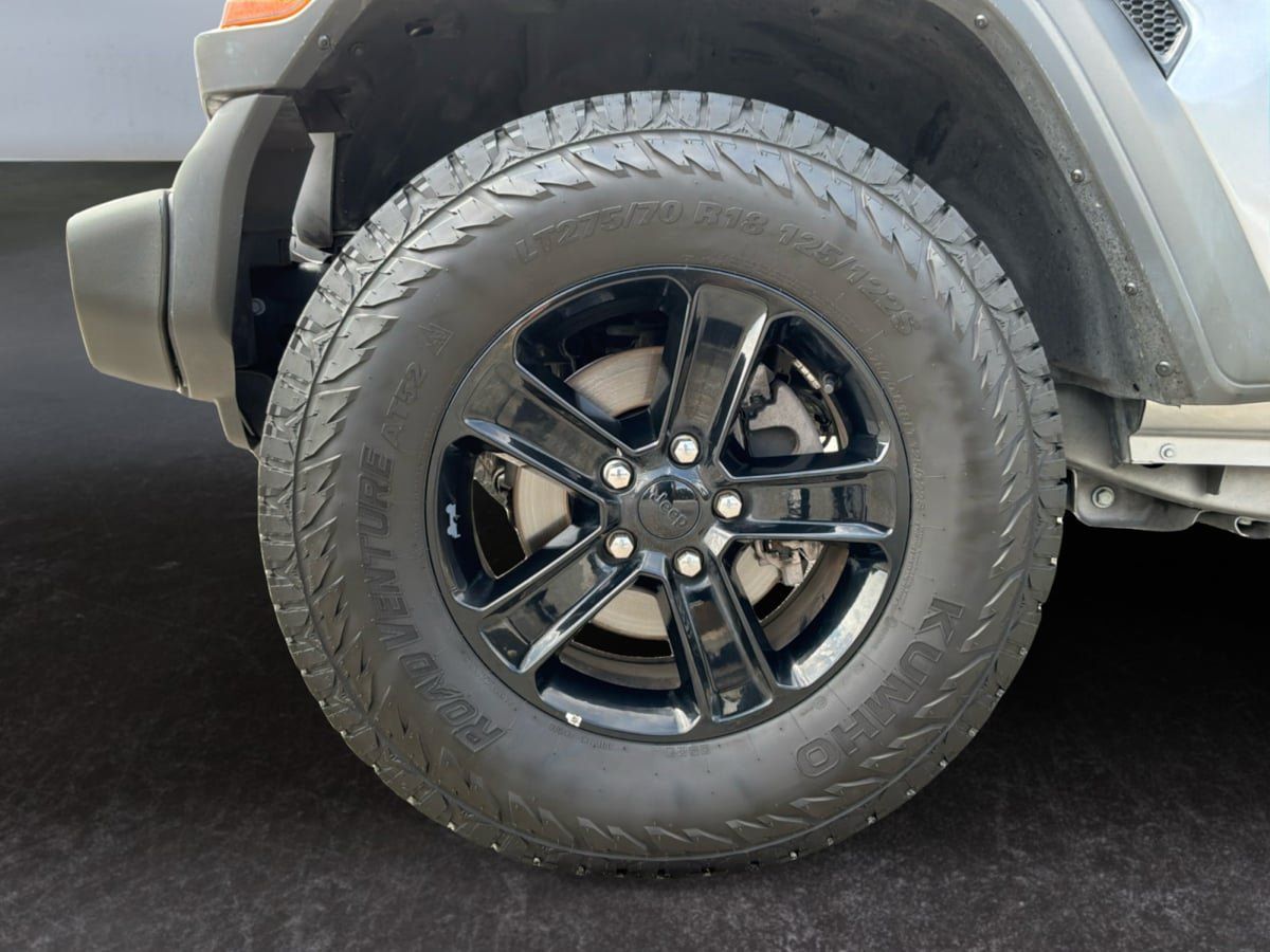 Used 2021 Jeep Wrangler Unlimited Sport AWD/4WD image 9
