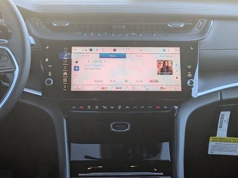 New 2026 Jeep Grand Cherokee Altitude AWD/4WD image 27