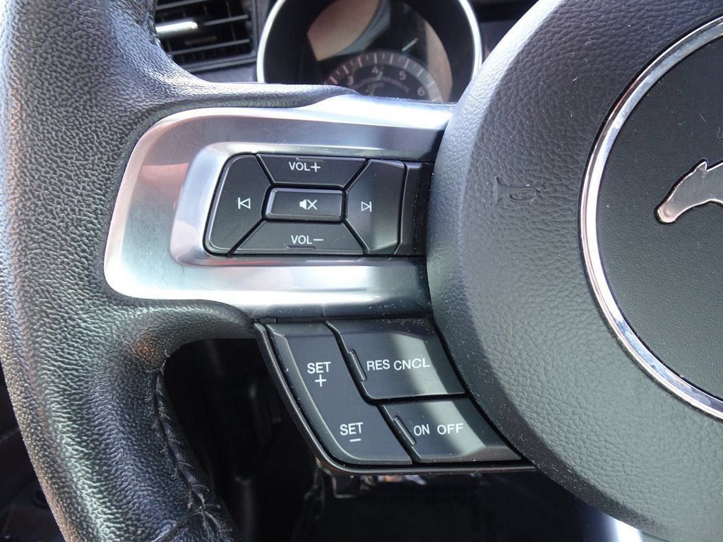 Used 2021 Ford Mustang Coupe RWD image 19