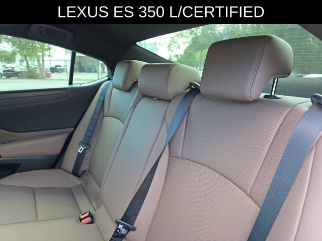 Used 2025 Lexus ES 350 w/ Premium Package FWD image 16