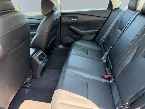 Used 2025 Honda Accord EX-L image 17