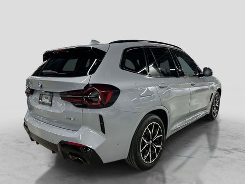 Used 2024 BMW X3 xDrive30i w/ M Sport Package AWD/4WD image 5