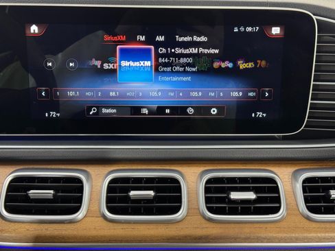 Used 2022 Mercedes-Benz GLS 450 4MATIC image 32