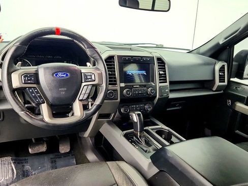 Used 2019 Ford F150 Raptor w/ Equipment Group 801A Mid image 10