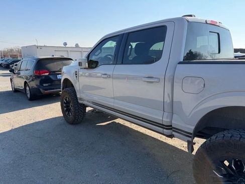 Used 2023 Ford F150 Lariat image 7
