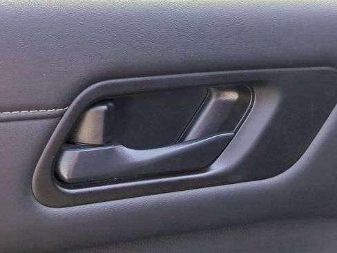 Certified 2025 Nissan Pathfinder SV w/ SV Premium Package FWD image 13
