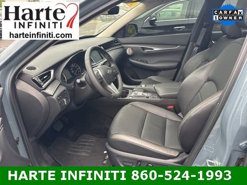 Certified 2024 INFINITI QX50 Luxe image 13