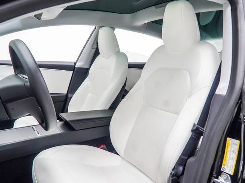 Used 2025 Tesla Model 3 Long Range RWD image 39