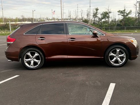 Used 2009 Toyota Venza AWD image 7