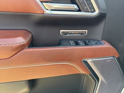 Used 2023 GMC Sierra 1500 Denali Ultimate image 12