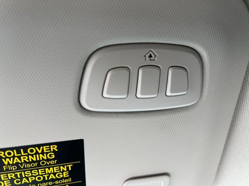 New 2026 Ford Escape SE w/ PHEV Premium Package FWD image 26