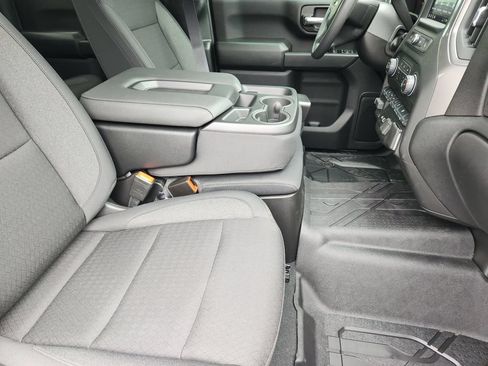 New 2026 Chevrolet Silverado 2500 Custom w/ Custom Value Package AWD/4WD image 11