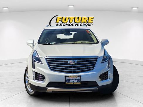 Used 2017 Cadillac XT5 Platinum w/ Driver Assist Package image 2