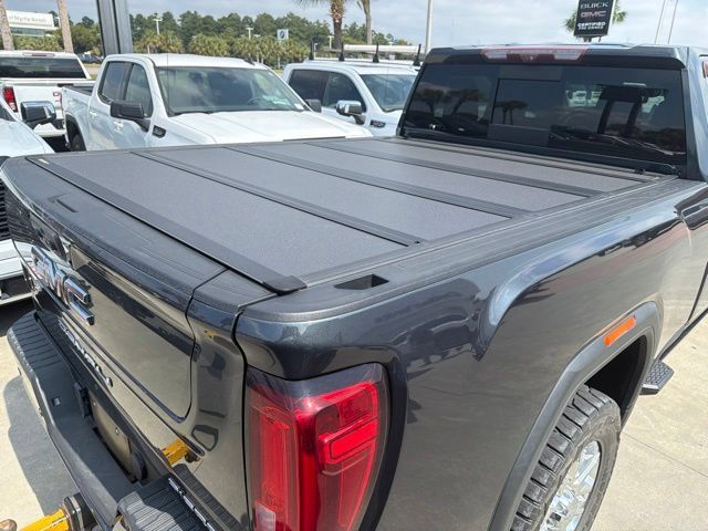 Used 2021 GMC Sierra 2500 Denali w/ Denali Ultimate Package AWD/4WD image 6