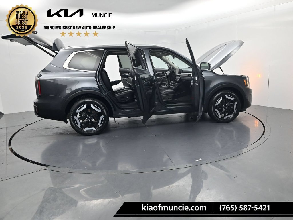 Used 2024 Kia Telluride EX w/ EX Captain's Chair Package AWD/4WD image 61