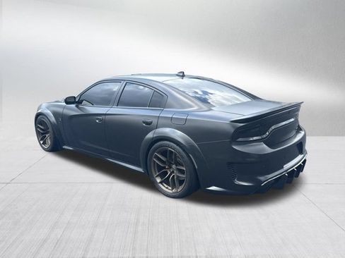 Used 2022 Dodge Charger SRT Hellcat w/ Harman/Kardon Audio Group RWD image 8