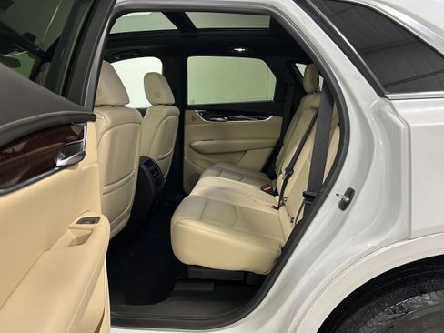Used 2019 Cadillac XT5 Luxury AWD/4WD image 27