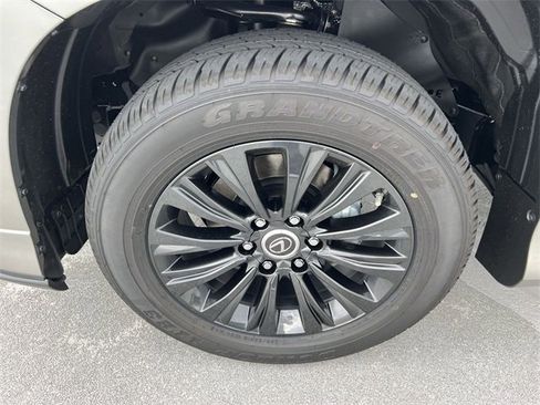 Used 2023 Lexus GX 460 Premium image 10