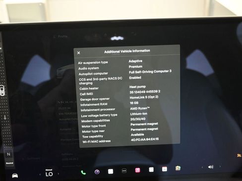 Used 2023 Tesla Model X image 18