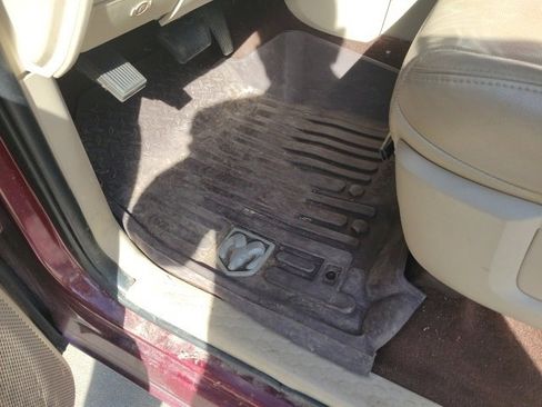 Used 2018 RAM 1500 Laramie w/ Convenience Group image 9