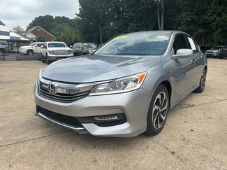 Used 2017 Honda Accord EX-L video 1
