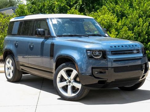 New 2026 Land Rover Defender 110 X-Dynamic SE AWD/4WD image 7