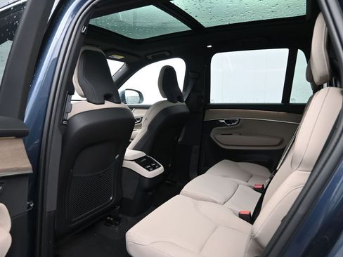 New 2026 Volvo XC90 B6 Plus w/ Protection Package AWD/4WD image 23