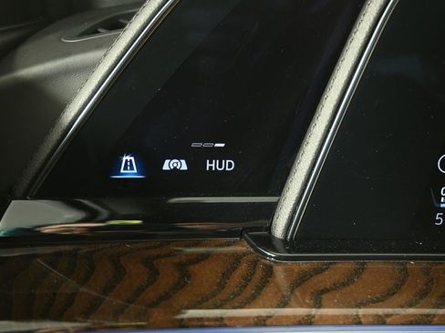 Used 2023 Cadillac Escalade Sport Platinum AWD/4WD image 27